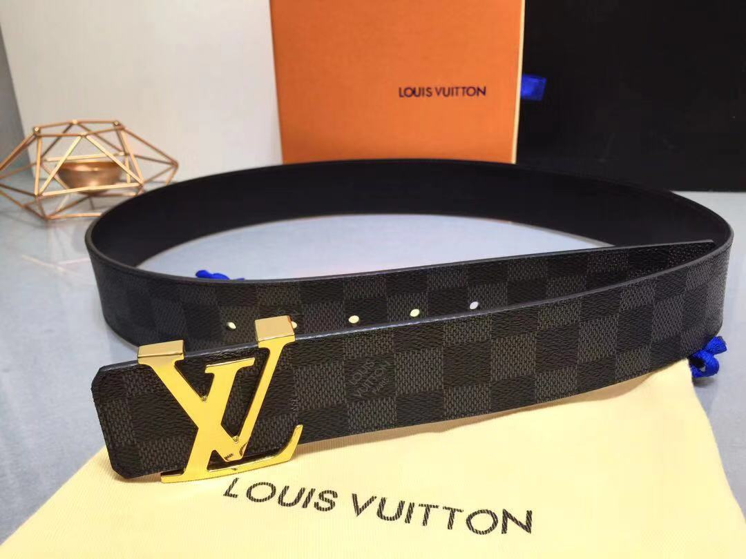 That lung nam cao cap Louis Vuitton TLV02-10
