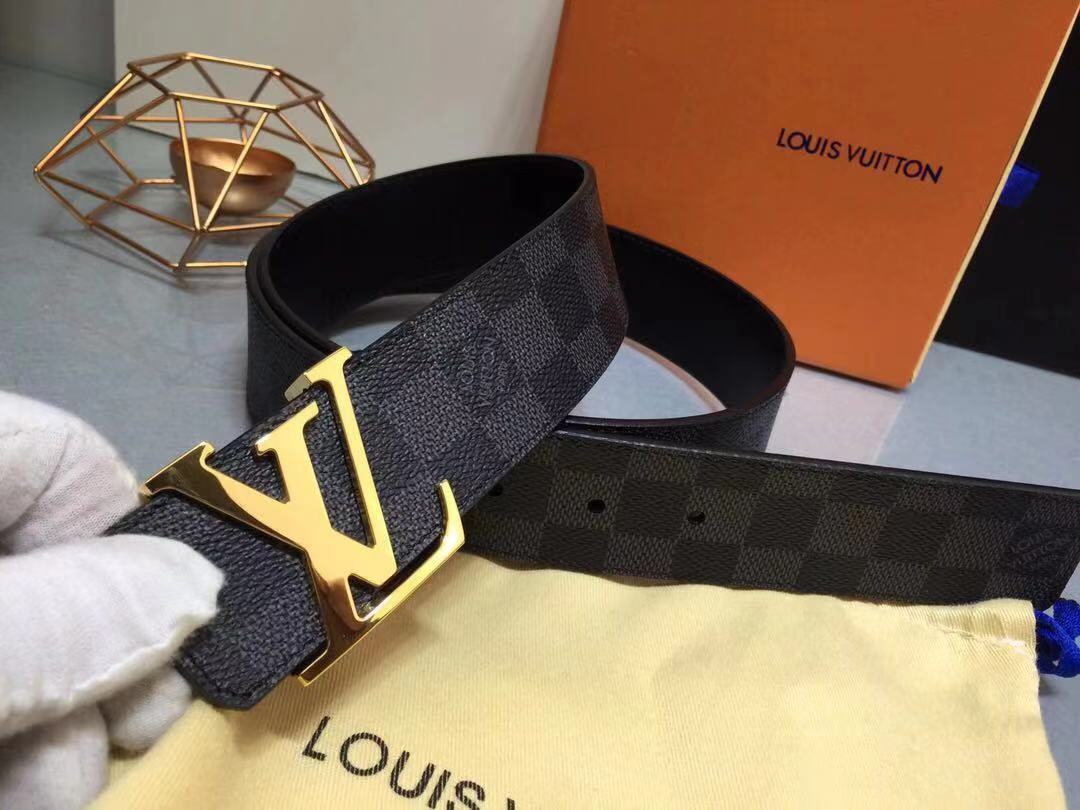 That lung nam cao cap Louis Vuitton TLV02-17