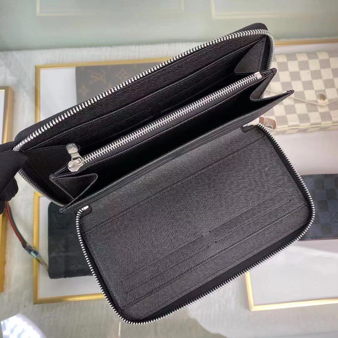 Ví Cầm Tay Nam Cao Cấp Louis Vuitton 2 Khóa VLV18 - Hàng Hiệu Siêu Cấp