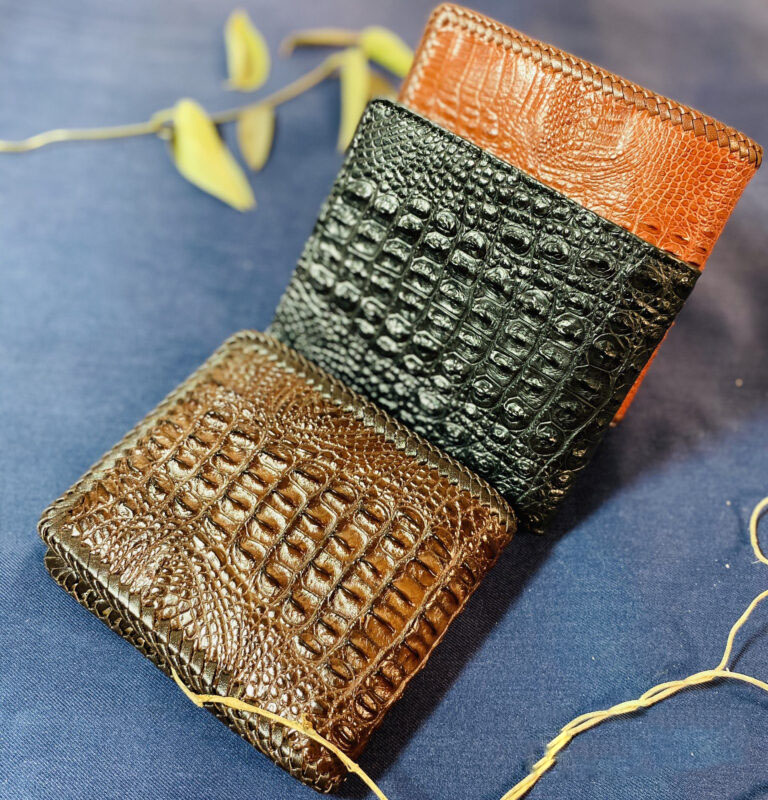 Đặc điểm dòng ví da nam 3/2