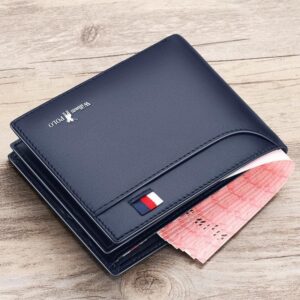 Sử dụng chất liệu da bò cao cấp, vô cùng chắc chắn và gọn nhẹ